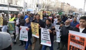 Ireland: Muslims screaming ‘Allahu akbar’ join far-Left pro-open borders protesters in Dublin