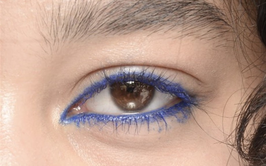 eyeliner_blu
