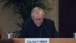 El cardenal Parolin durante la conferencia “La Universidad católica por el bien del país: un siglo de compromiso educativo y cultural”