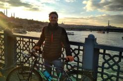 Elche-Estambul en bici, del placer de viajar al compromiso con los refugiados