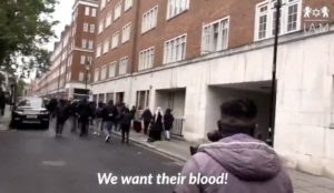 UK: Muslims threaten to kill Jews and dogs, police do nothing