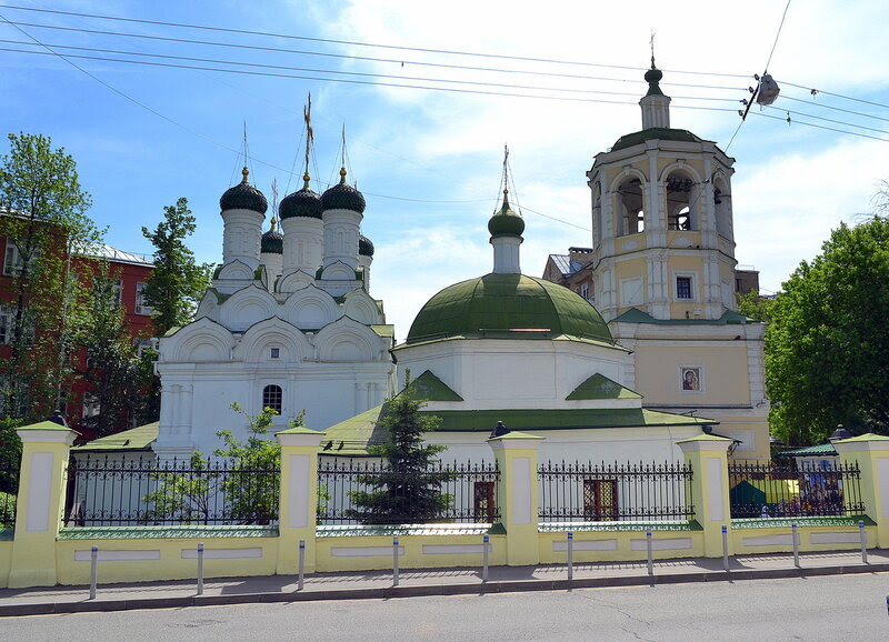 Церковь Успения Пресвятой Богородицы в Путинках