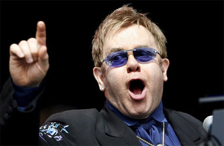Elton John on stage in Germany, August 2007