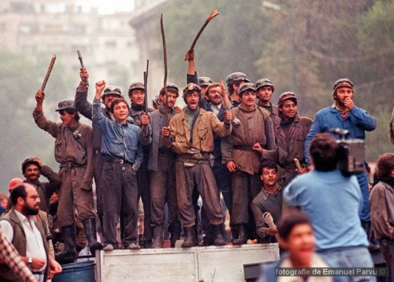 Mineri la Bucuresti (13 - 15 iunie-1990) - foto: Emanuel-Parvu
