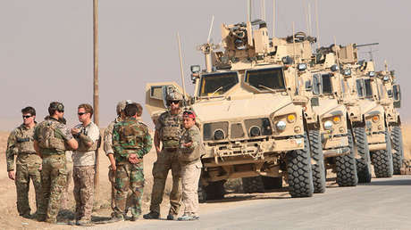 Vehículos militares de EE.UU. en Nawaran, al norte de Mosul, Irak, el 26 de octubre de 2016.
